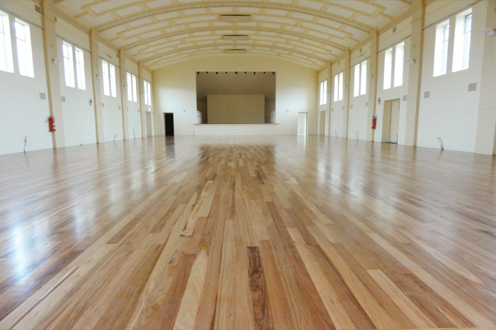 timber floor polishing Melbourne